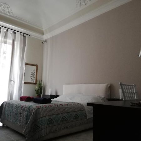 קטאניה Inna'S Rooms In The History Center מראה חיצוני תמונה