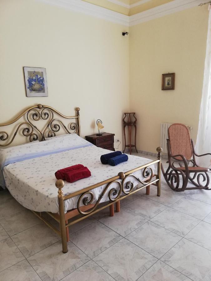 קטאניה Inna'S Rooms In The History Center מראה חיצוני תמונה