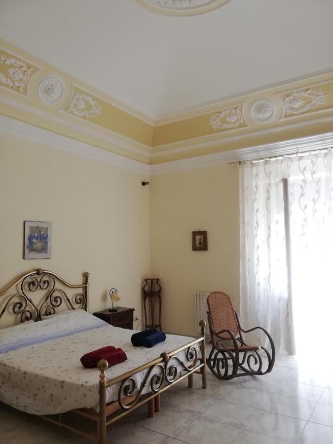 קטאניה Inna'S Rooms In The History Center מראה חיצוני תמונה